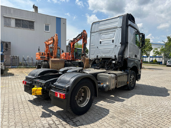 Tractor unit Mercedes-Benz 1845 Arocs SZM Kipphydraulik Mischerantrieb: picture 4