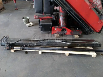 Truck mounted crane