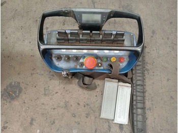 Truck mounted crane HMF