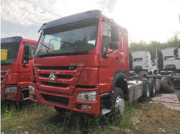 Tractor unit SINOTRUK HOWO