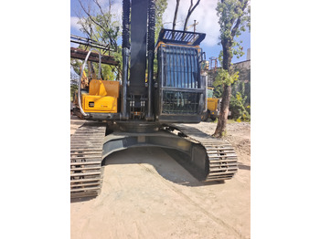 Crawler excavator HYUNDAI HX220HD: picture 4