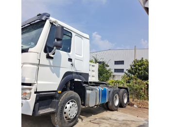 Tractor unit SINOTRUK HOWO 6*4: picture 3