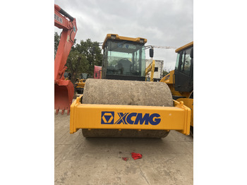 Road roller XCMG XS183J