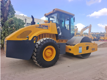 Road roller XCMG XS223J