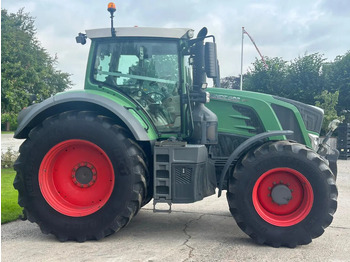 Farm tractor FENDT 828 Vario