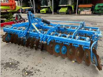 Disc harrow LEMKEN
