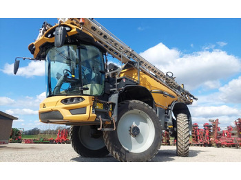 Self-propelled sprayer CHALLENGER