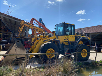 Wheel loader Komatsu WA 380: picture 3