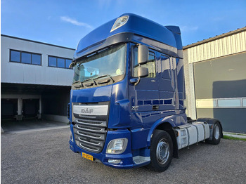 Tractor unit DAF XF 440