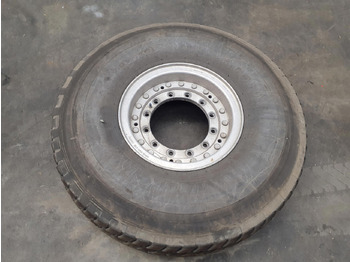 Wheel and tire package GROVE