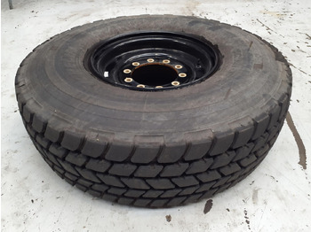 Wheel and tire package LIEBHERR