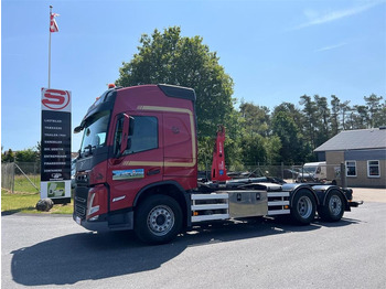 Hook lift truck VOLVO FM 430