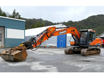 Crawler excavator DOOSAN DX180