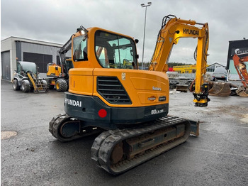 Mini excavator Hyundai R80CR-9A PYÖRITTÄJÄLLÄ: picture 5