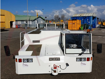 Pushback tractor SCHOPF F396: picture 5 Pushback tractor SCHOPF F396: picture 5