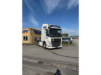 Tractor unit VOLVO FH 500