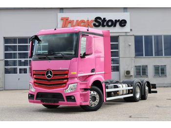 Cab chassis truck MERCEDES-BENZ Actros 2543