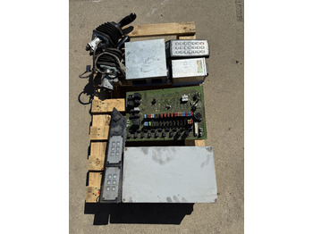 ECU for Crawler excavator LIEBHERR R926: picture 3