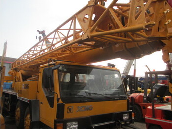 Mobile crane XCMG QY70K