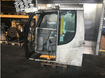 Cab and interior LIEBHERR