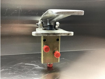 Pedal Liebherr Pilot Control Unit: picture 2 Pedal Liebherr Pilot Control Unit: picture 2