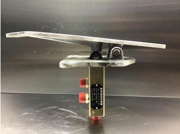 Pedal Liebherr Pilot Control Unit: picture 3 Pedal Liebherr Pilot Control Unit: picture 3