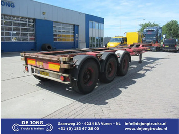 Container transporter/ Swap body semi-trailer RENDERS