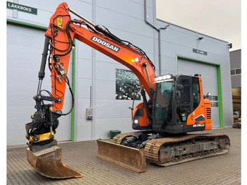 Crawler excavator DOOSAN DX140LCR-7