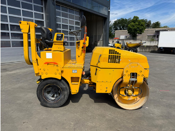 Road roller BOMAG BW135: picture 3