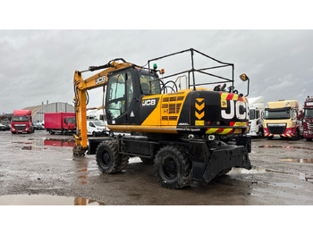 Wheel excavator JCB JS200W: picture 3