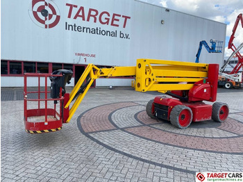 Articulated boom NIFTYLIFT