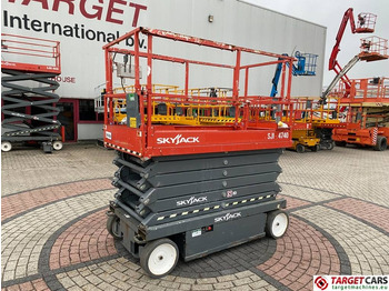 Scissor lift SKYJACK