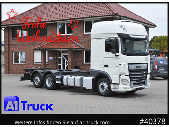 Container transporter/ Swap body truck DAF XF 480