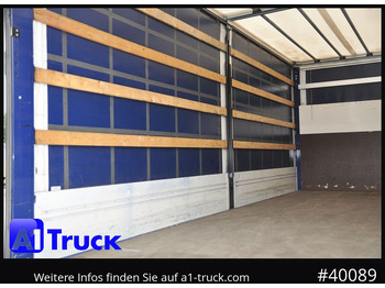 Curtainsider truck RENAULT D 240, 4x2, Ladebordwand, LBW, guter Zustand: picture 2 Curtainsider truck RENAULT D 240, 4x2, Ladebordwand, LBW, guter Zustand: picture 2