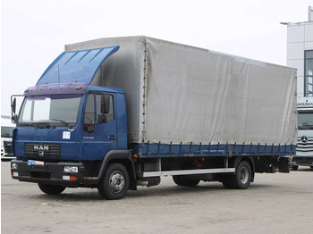 Curtainsider truck MAN