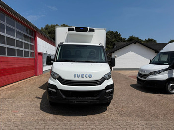 Refrigerated delivery van Iveco Daily 35C16 Tiefkühlkoffer Carrier Pulsor350 LWB: picture 2 Refrigerated delivery van Iveco Daily 35C16 Tiefkühlkoffer Carrier Pulsor350 LWB: picture 2
