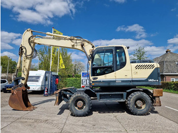 Wheel excavator HYUNDAI