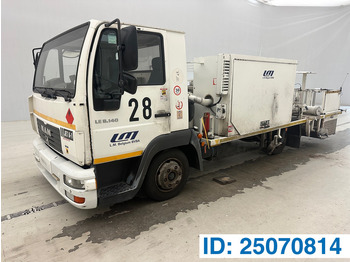 Cab chassis truck MAN
