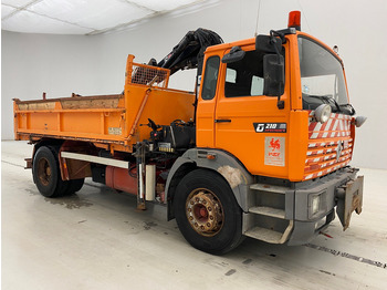 Tipper, Crane truck Renault G210: picture 3
