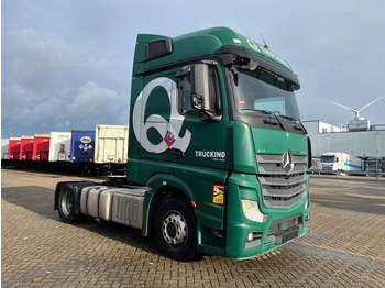 Tractor unit Mercedes-Benz Actros 1845 Bigspace: picture 3
