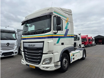 Tractor unit DAF XF 460