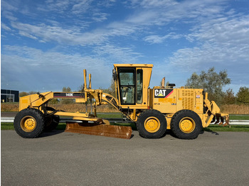 Grader CATERPILLAR 140K