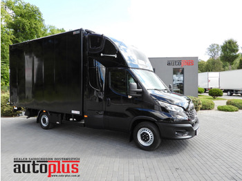 Closed box van IVECO Daily 35s18