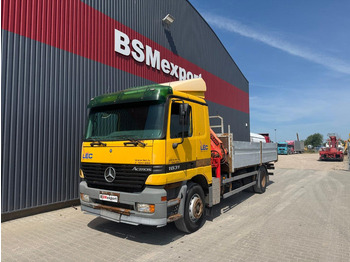 Dropside/ Flatbed truck MERCEDES-BENZ Actros 1831
