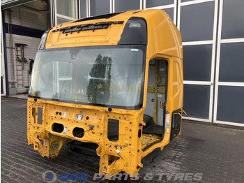 Cab and interior VOLVO FH