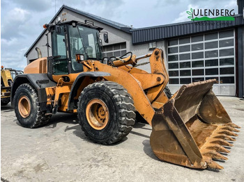 Wheel loader CASE