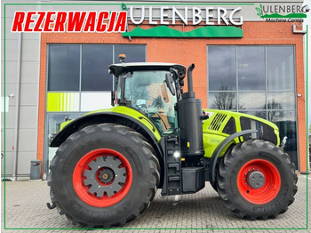 Farm tractor CLAAS Axion 930