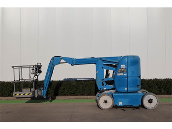 Articulated boom MANITOU