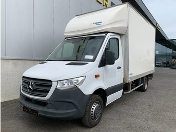 Closed box van MERCEDES-BENZ Sprinter 516