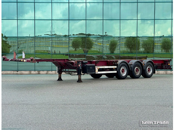 Container transporter/ Swap body semi-trailer RENDERS